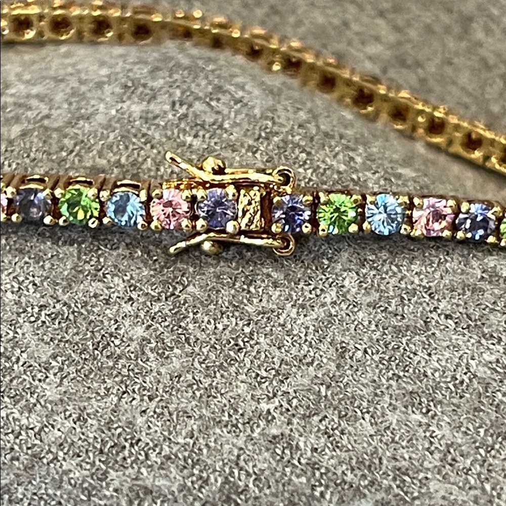 Joan Rivers Crystal Bracelet - Picture 3 of 9